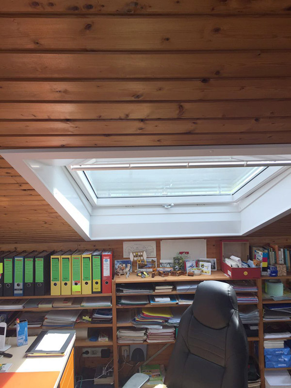 Velux-Klapp-Schwing Fenster, Stuttgart-Wolfschlugen