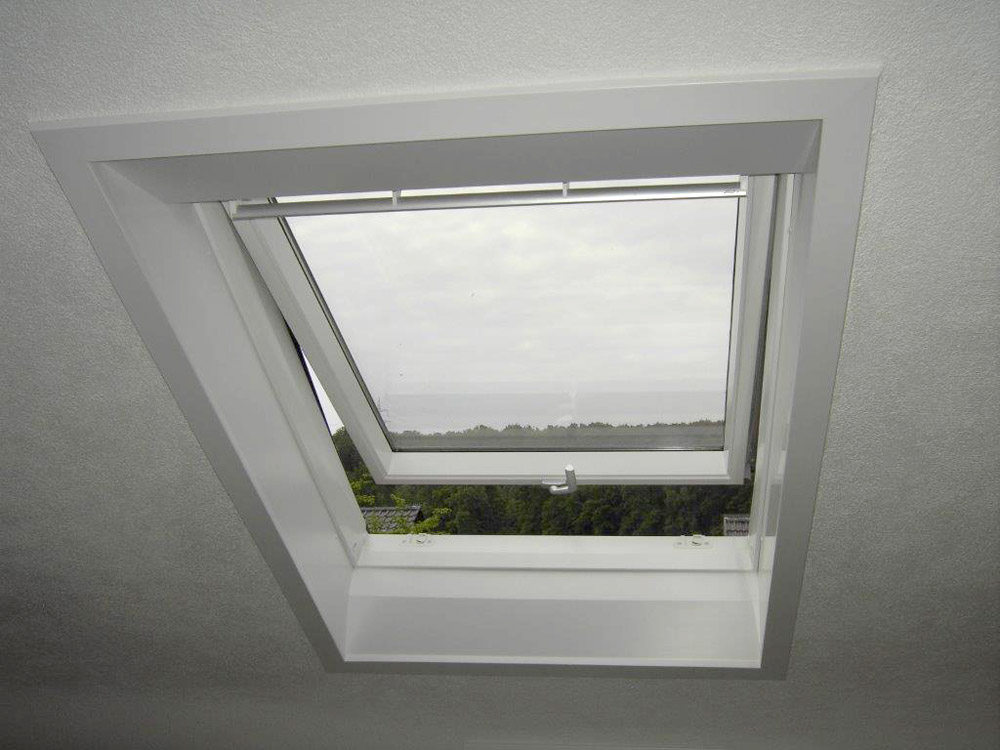 Klapp-Schwing-Dachfenster, Leonberg-Silberberg