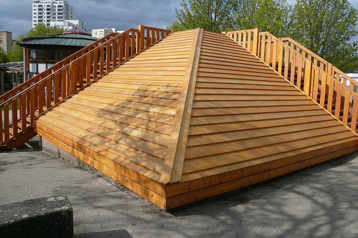 Spielturm, Haldenwangschule Leonberg