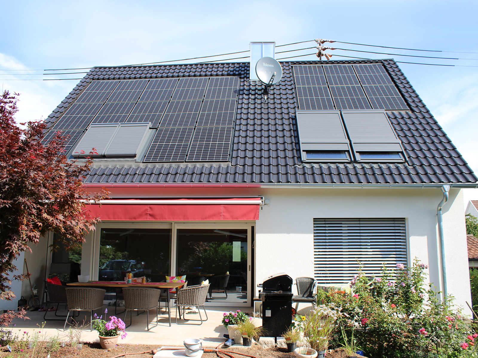 Integrierte Photovoltaik: Creaton PV-Vario System, Höfingen, Bild 6