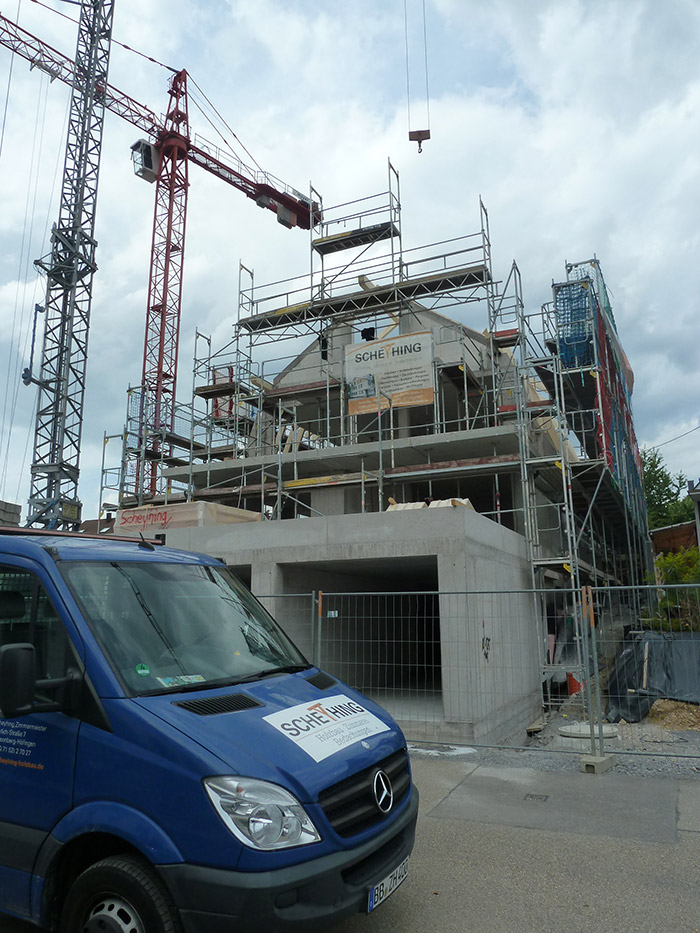 Mansardendach Neubau Mehrfamilienhaus, Höfingen